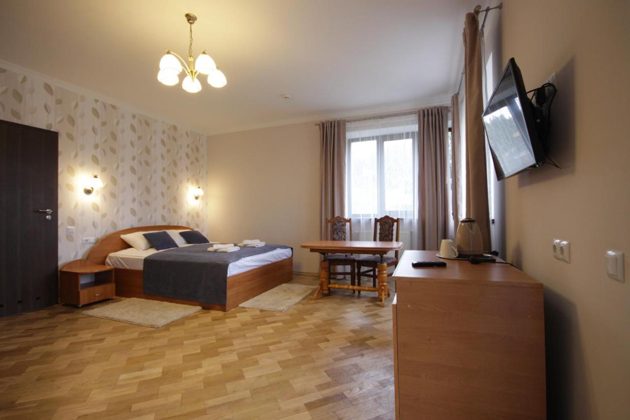 Valentyna Hotel Skhidnytsia Kültér fotó